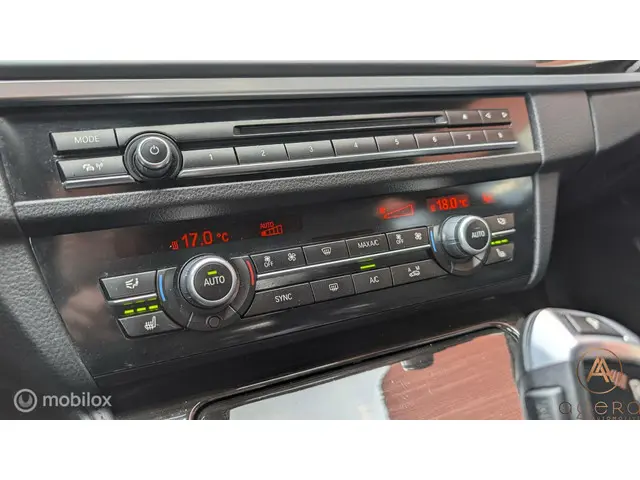 BMW 5 Serie 520i Luxury Line 2014 Benzine 23