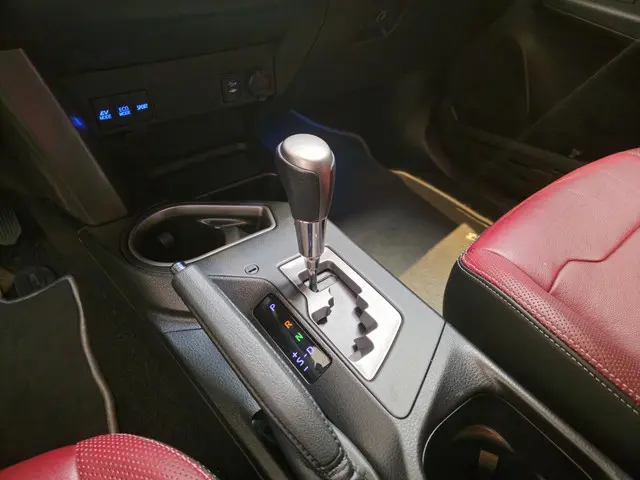 Toyota RAV4 2.5 Hybrid Style 2018 Hybride Benzine 25