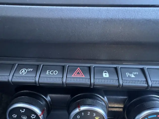 Dacia Duster 1.0 TCe Prestige 2021 Benzine 23