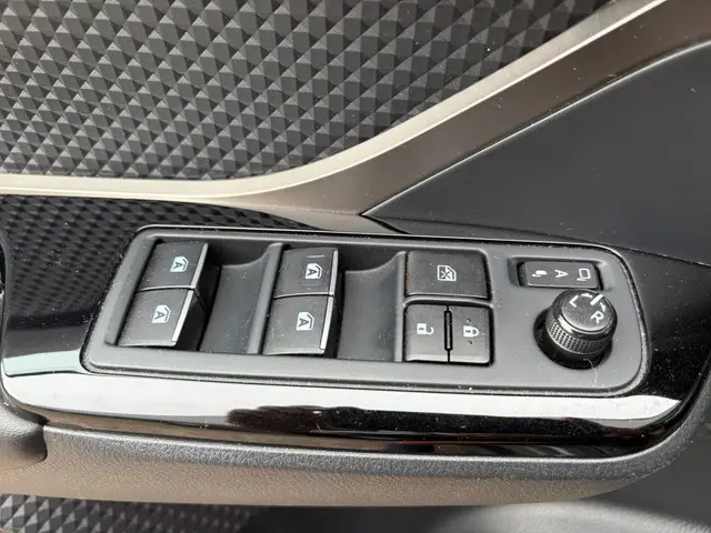 Toyota C-HR 1.8 Hybrid Energy 2018 Hybride Benzine 14