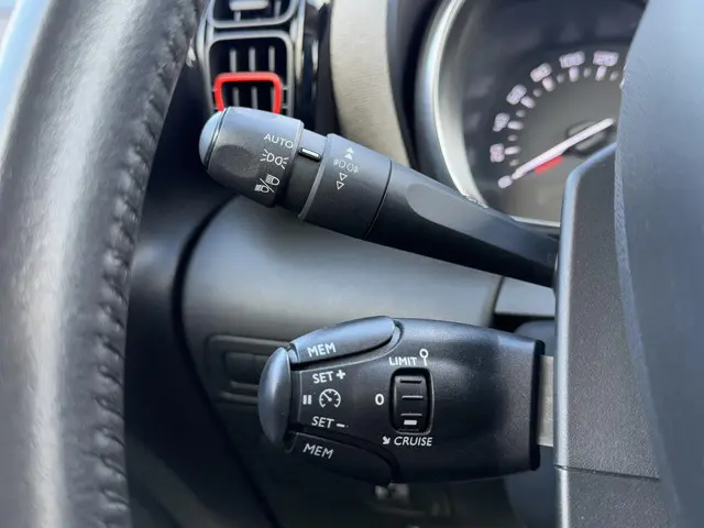 Citroën C3 Aircross 1.2 PureTech S&S Shine 2018 Benzine 20