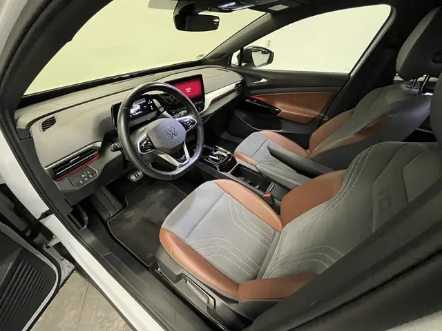 Volkswagen ID.4 First 77 kWh 2021 Elektrisch 38