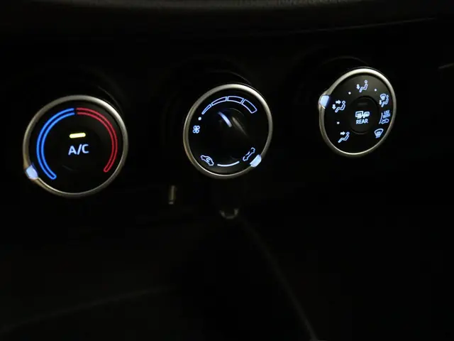 Toyota Aygo X 1.0 VVT-i S-CVT Play 2023 Benzine 24