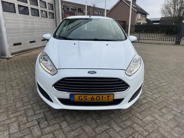 Ford Fiesta 1.0 Style Airco,Led, Navigatie 2015 Benzine 6