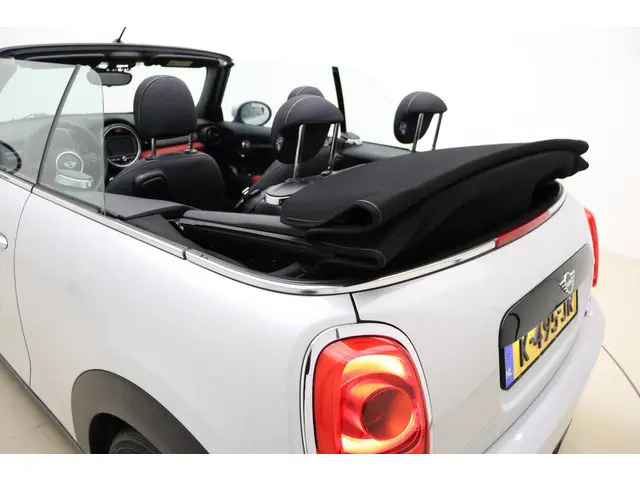 MINI Cooper Cabrio Mini 1.5 2021 Benzine 30