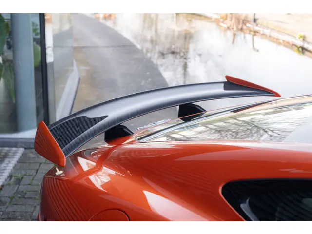 Jaguar F-Type 5.0 V8 SVR Coupé AWD 2016 Benzine 19