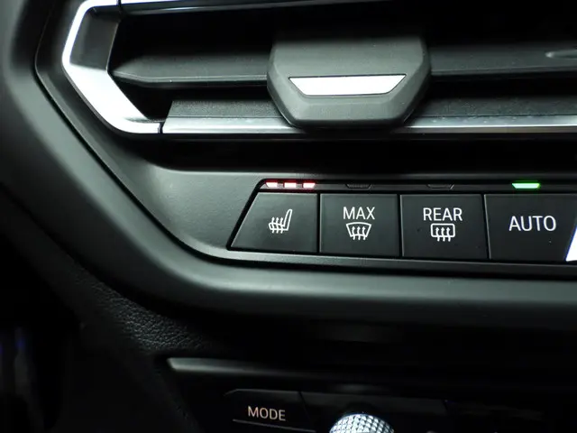 BMW 1 Serie 5-deurs 118i 2022 Benzine 35