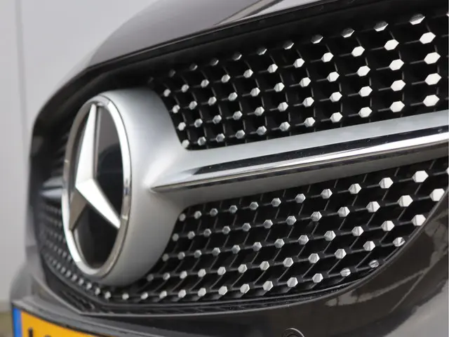 Mercedes-Benz C-Klasse Estate 180 AMG 2020 Benzine 10