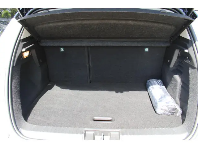 Renault Captur 1.3 mild hybrid 160 techno 2023 Benzine 27