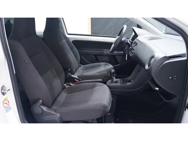 SEAT Mii 1.0 Sport Connect 2017 Benzine 30