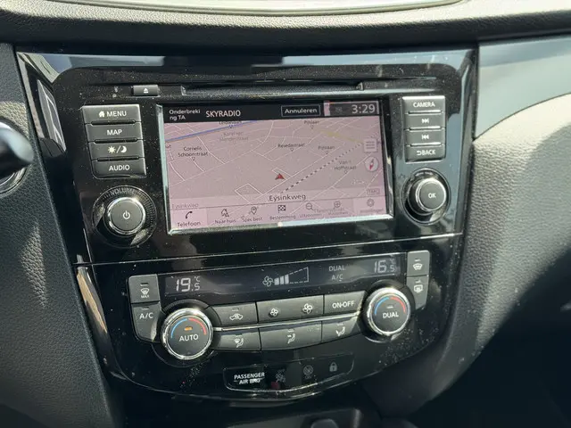 Nissan QASHQAI NISSAN Tekna Design 2019 Benzine 29