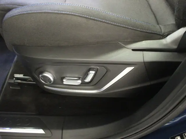 Lynk & Co 01 Plug-in Hybride 2022 Hybride Benzine 17