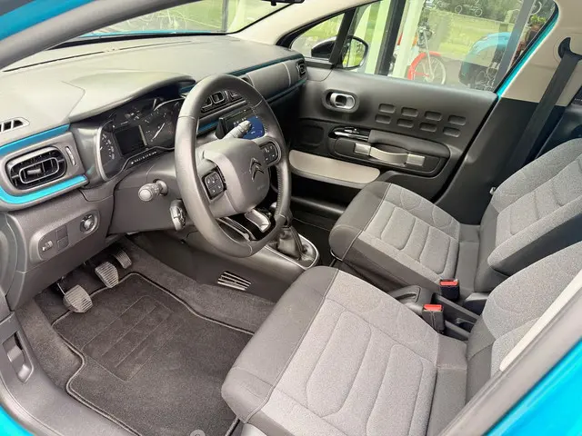 Citroën C3 1.2 PureTech Shine 2021 Benzine 4