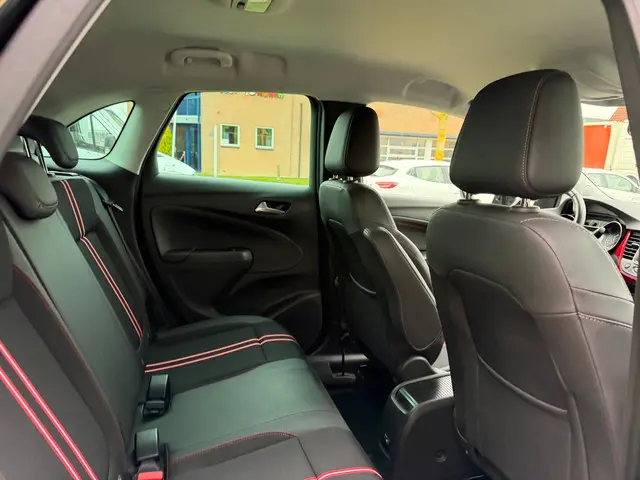 Opel Crossland 1.2 Turbo GS Line 2022 Benzine 15