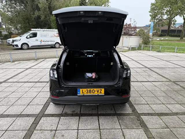 Ford Mustang Mach-E Aut. 75kWh 2021 Elektrisch 15