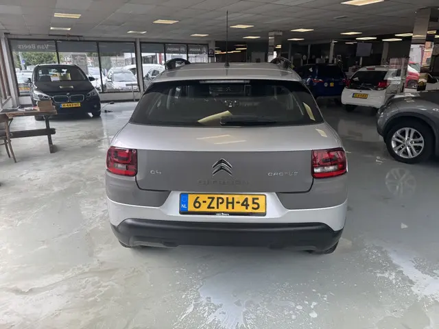 Citroën C4 Cactus 1.2 VTi Business 2014 Benzine 6