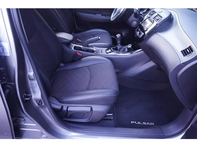Nissan Pulsar 1.2 DIG-T N-Connecta 2018 Benzine 29