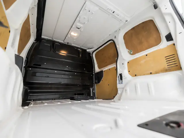 Peugeot Expert 231C 2.0 BlueHDI 120 Pro 2019 Diesel 18