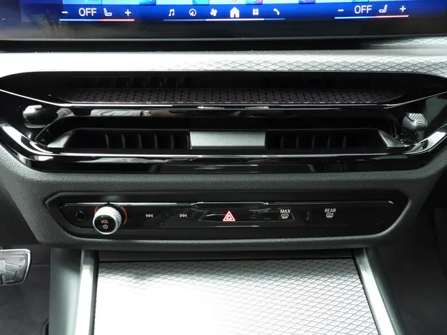 BMW 3 Serie Touring M340i xDrive 2024 Benzine 14