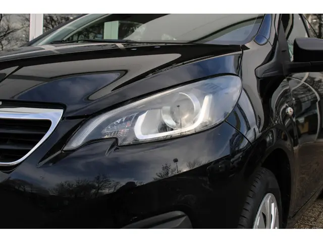 Peugeot 108 1.0 e-VTi Active 2016 Benzine 19