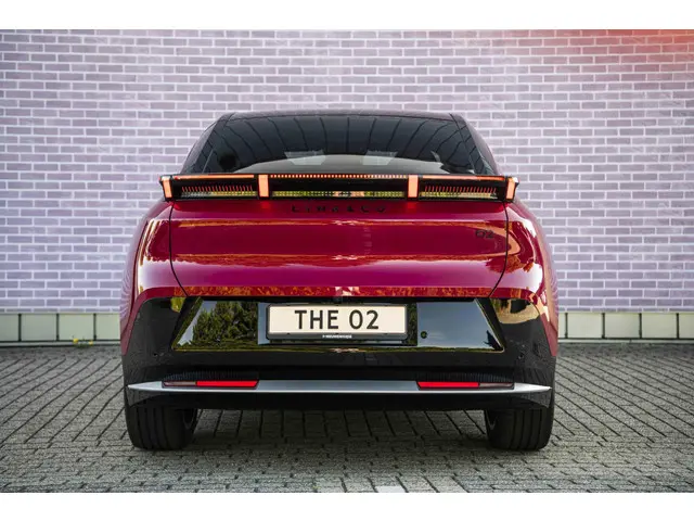 Lynk & Co 02 More 66 kWh 2026 Elektrisch 8