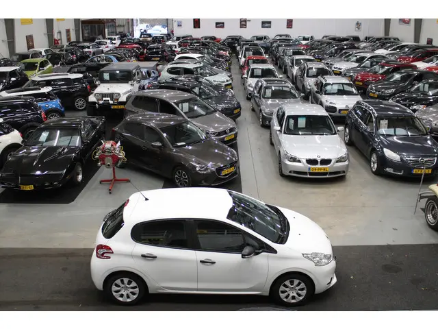 Peugeot 208 1.0 VTi Access 2013 Benzine 21