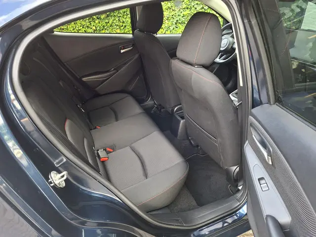 Mazda 2 1.5 Skyactiv-G Sportive 2023 Benzine 17