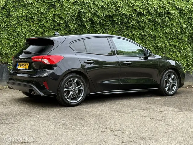 Ford Focus 2
