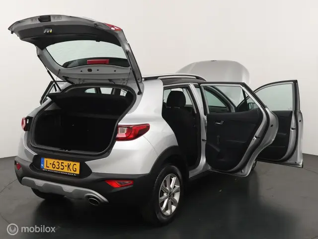 Kia Stonic 1.0 T-GDi MHEV DynamicPlusLine 2021 Benzine 22