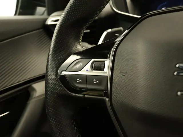 Peugeot 2008 1.2 PureTech GT-Line 2020 Benzine 15
