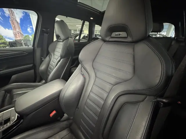 BMW X3 xDrive30e High Executive 2023 Hybride Benzine 32