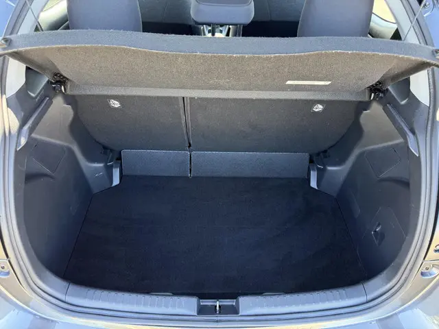 Mazda 2 Hybrid 1.5 Pure 2023 Hybride Benzine 16