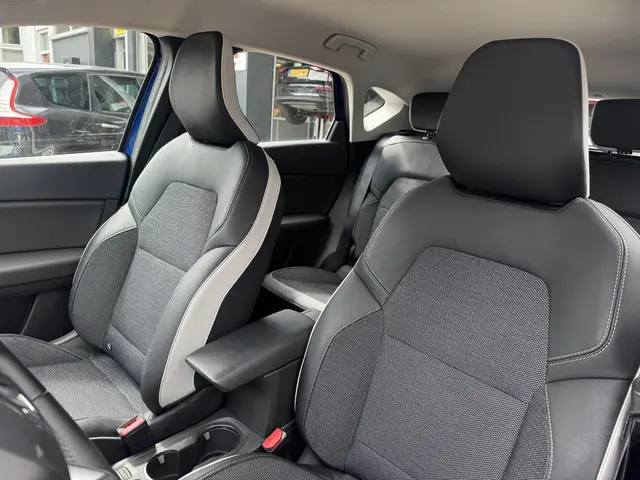 Renault Captur 1.0 TCe 100 Intens 2020 Benzine 12