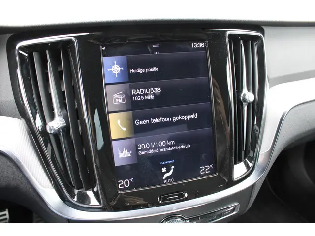 Volvo S60 T4 Automaat R-Design 2019 Benzine 28
