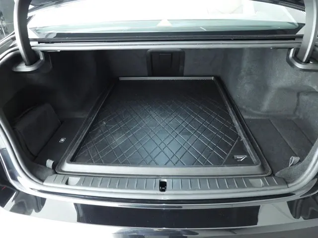 BMW 7 Serie 745e 2022 Hybride Benzine 9