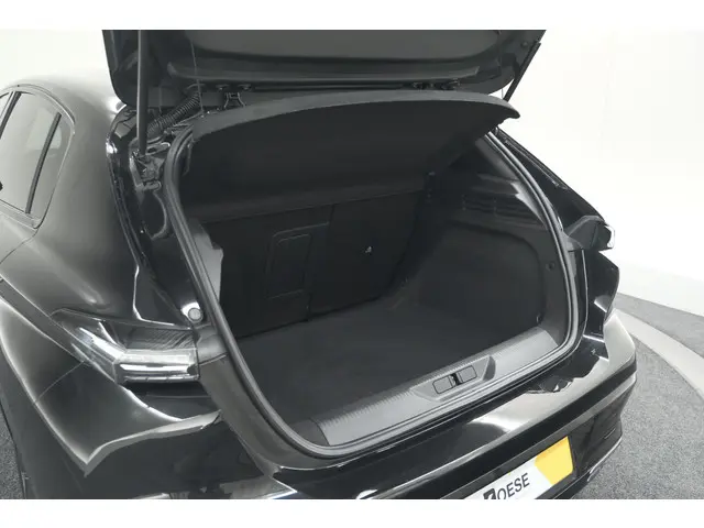 Peugeot 308 PureTech 130 Allure 2022 Benzine 59