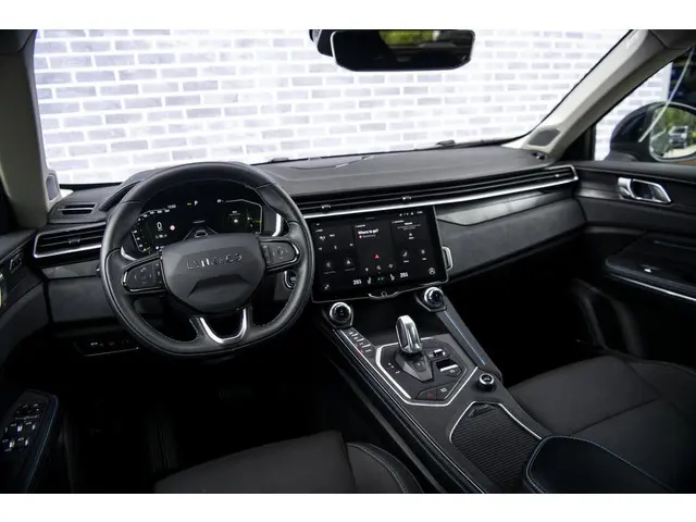Lynk & Co 01 Plug-in Hybrid 2021 Hybride Benzine 5