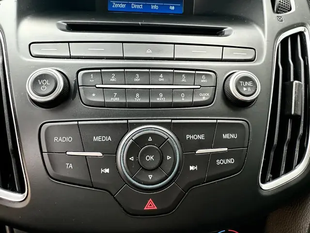 Ford Focus Wagon 1.0 Trend | Airco | APK | NAP 2017 Benzine 24