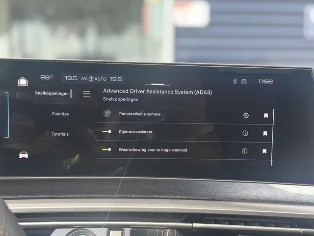 Peugeot e-3008 GT Avantage 210 73 kWh 2025 Elektrisch 17