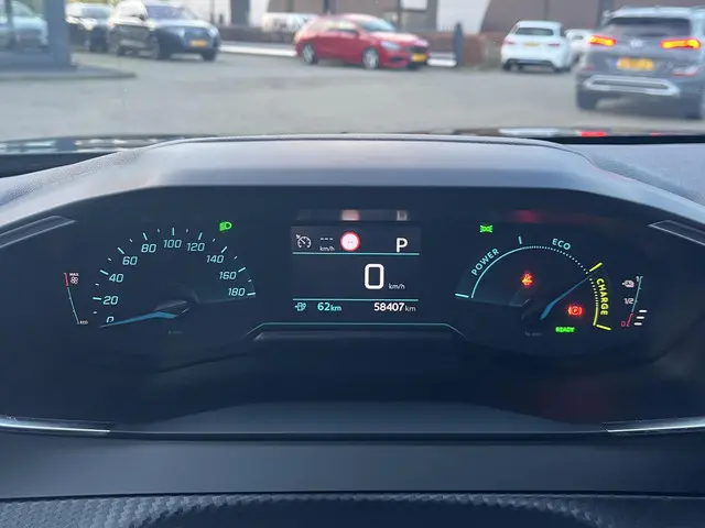 Peugeot e-2008 EV Active Pack 50 kWh 2022 Elektrisch 16