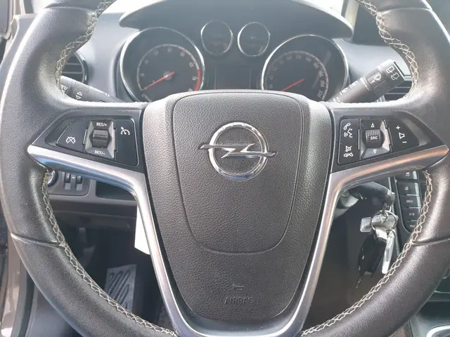 Opel Meriva 1.4 Turbo Berlin 2014 Benzine 8