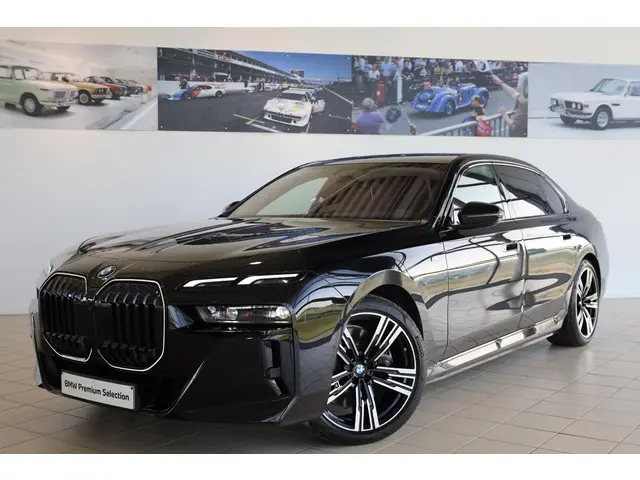 BMW i7 xDrive60 2025 Elektrisch 34