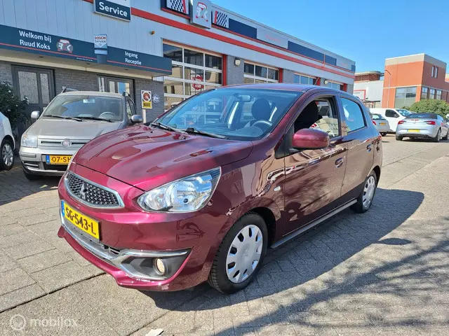Mitsubishi Space Star 3