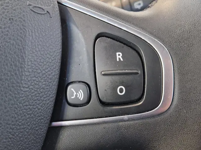 Renault Clio Estate 0.9 TCe Limited 2018 Benzine 20