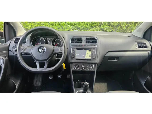 Volkswagen Polo 1.2 TSI Comfortline 2015 Benzine 15