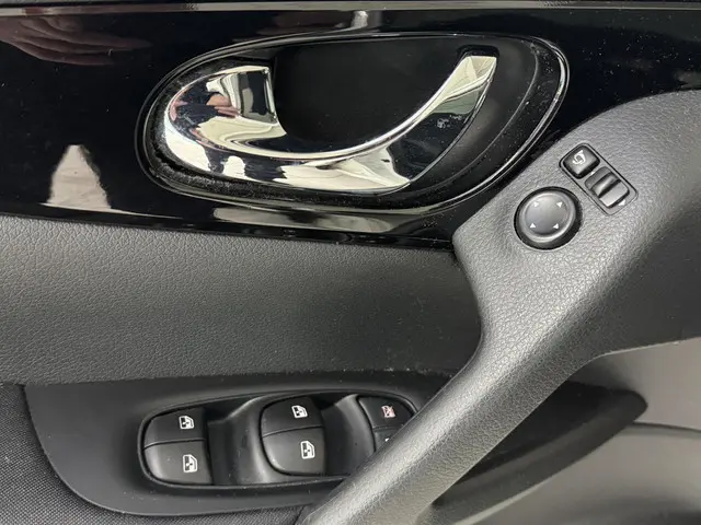 Nissan QASHQAI 1.3 DIG-T Design Edition 2021 Benzine 26