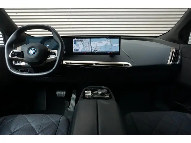 BMW iX xDrive50 2023 Elektrisch 9