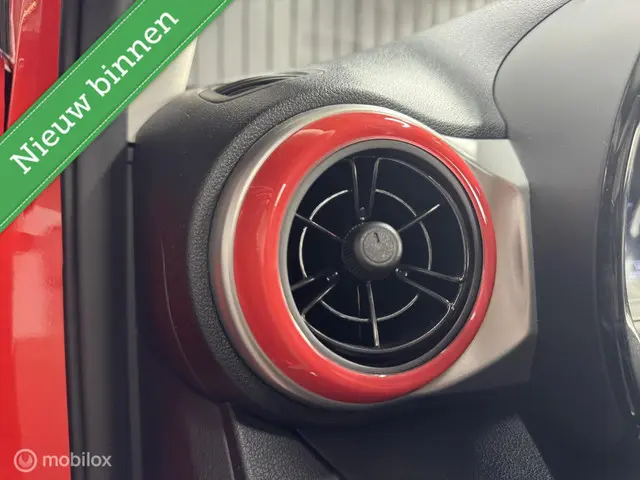 Hyundai i10 1.0 Premium 2020 Benzine 26