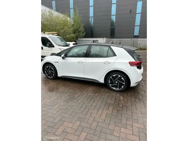 Volkswagen ID.3 Style 45 kWh 2021 Elektrisch 26