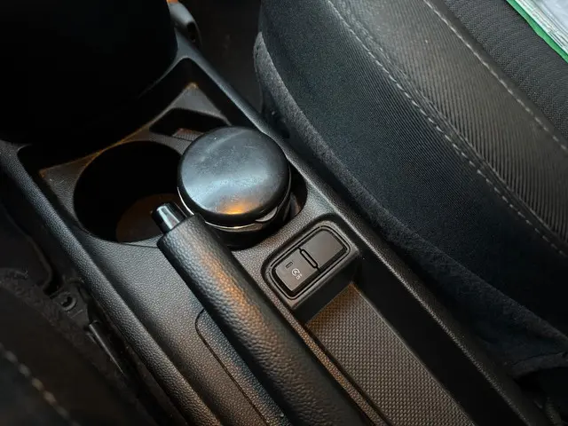 Hyundai i10 1.0i Comfort ( AIRCO + KM NAP ) 2018 Benzine 16